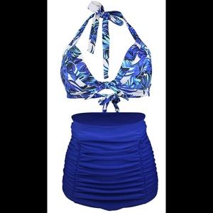 Ladies Retro plus Size 2 piece bathing suit.